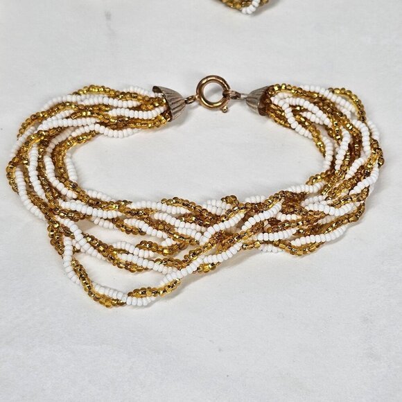 Vintage Multi-Strand Gold & White Beaded Necklace Bracelet & Clip-On Earring Set - Picture 8 of 8